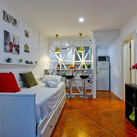 Cozy In Alfama * Lisbon